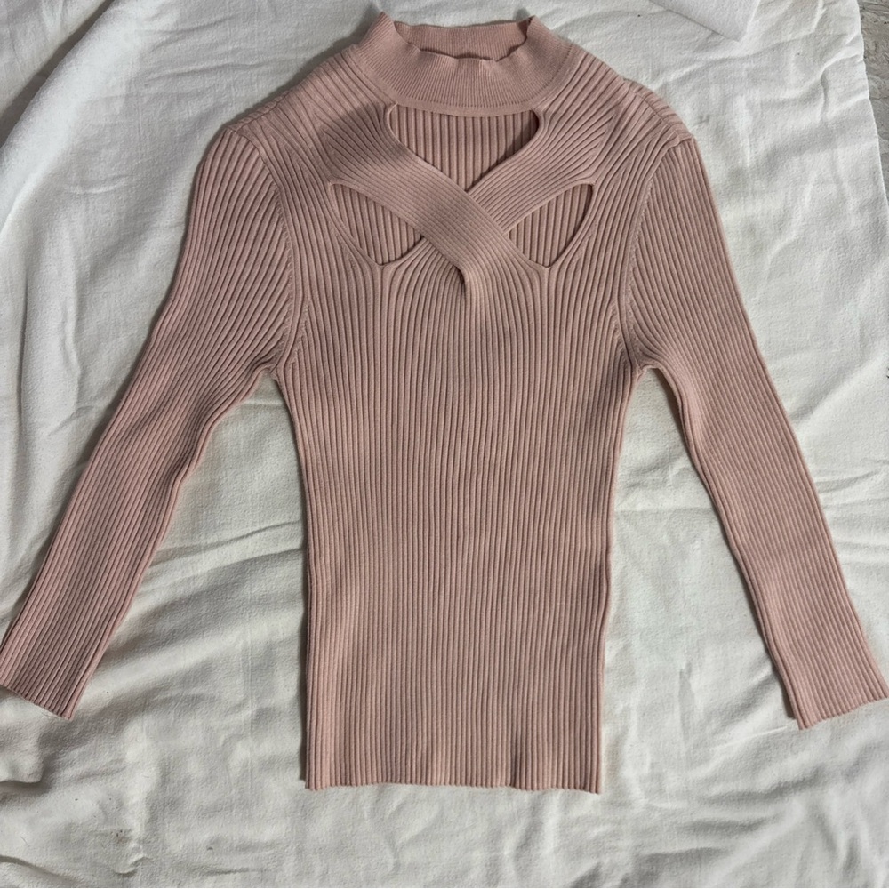 White House Black Market Blush Ribbed Sweater